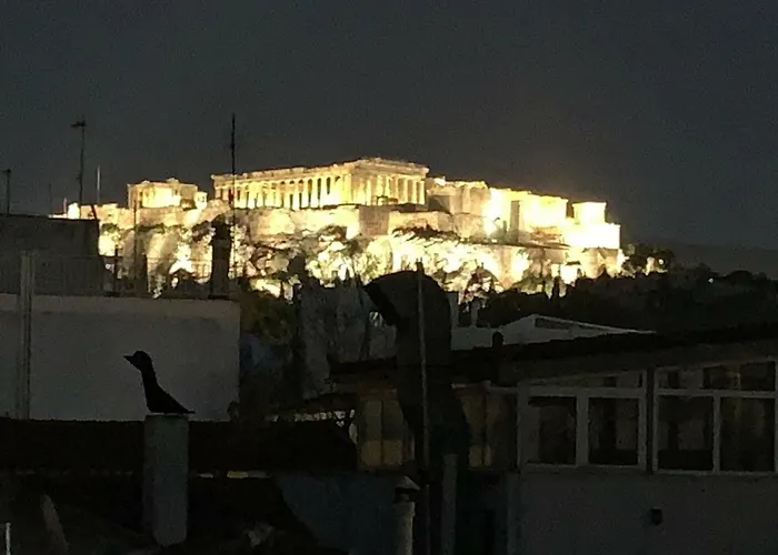 Thiseio Big